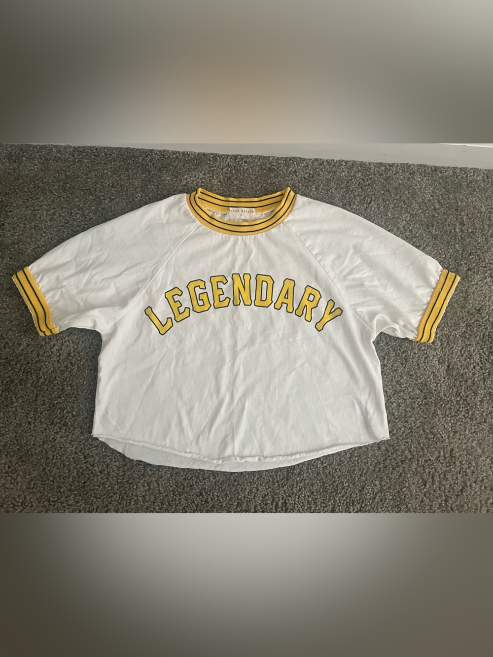 White & Yellow 'Legendary' Cropped Tee Small
